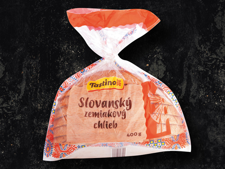 Slovanský zemiakový chlieb